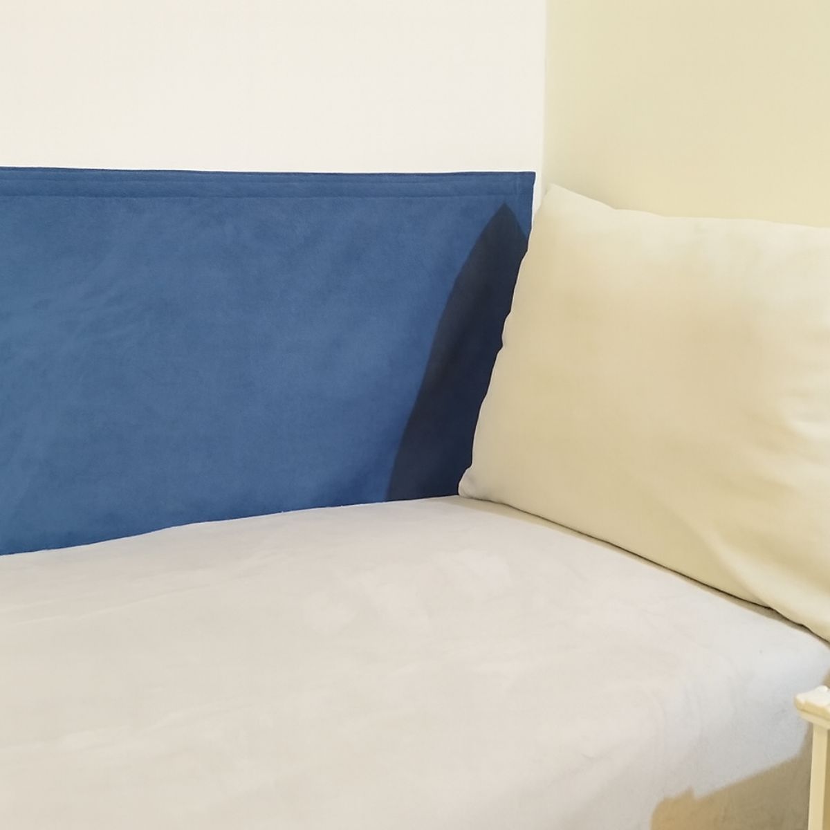 Coverzi.ro - Panou textil tapițat pentru perete